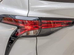Toyota 2021 Toyota Sienna 2.5L Hybrid Deluxe Edition - фото 14
