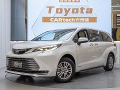 Toyota 2021 Toyota Sienna 2.5L Hybrid Deluxe Edition - фото 9