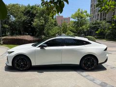 Changan UNI-V 1.5T Prestige Edition - фото 3
