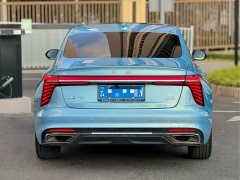 Hongqi H5 2023 2.0T automatic smart connected flag version - фото 5