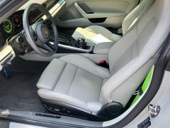 Porsche 911 Targa 4 3.0T - фото 6