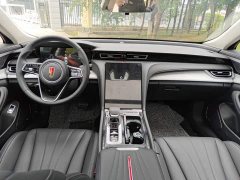 Hongqi H5 PHEV 170 Ultra Hybrid Edition - фото 10