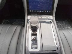 Hongqi H5 PHEV 130 Super Hybrid Edition - фото 14