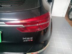 Tesla Model Y rear-wheel drive version - фото 8