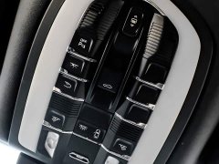 Porsche Macan 2.0T - фото 17