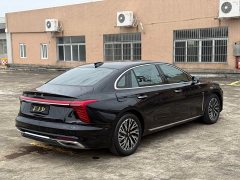 Hongqi H5 2023 2.0T Automatic Zhilian Qichang Edition - фото 8