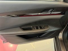 Changan UNI-V 1.5T exclusive - фото 12