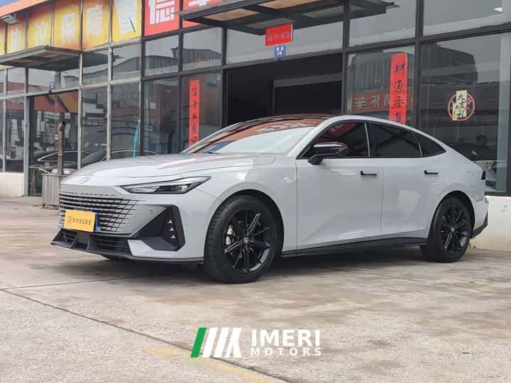 Changan UNI-V 1.5T premium