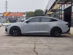 Changan UNI-V 1.5T premium - фото 4