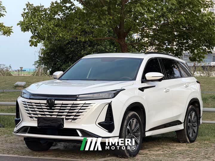 Changan CS75PLUS 2023 third generation 1.5T automatic premium - автомобиль из Китая