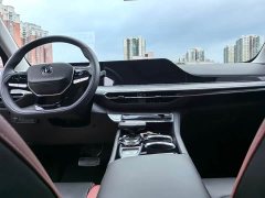 Changan Yidong Changxiang Edition PLUS Blue Whale NE 1.4T GDI DCT Distinguished Edition - фото 4