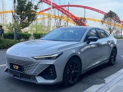 Changan UNI-V 1.5T premium - фото 1