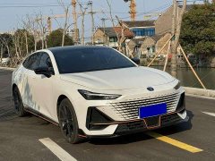 Changan UNI-V 1.5T sports version - фото 1
