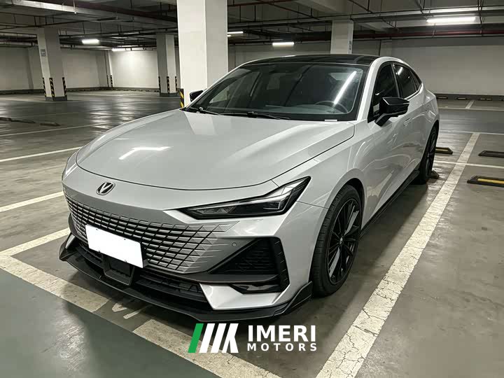 Changan UNI-V 1.5T sports version - автомобиль из Китая