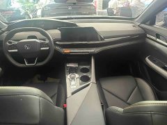Changan UNI-V 1.5T premium - фото 6