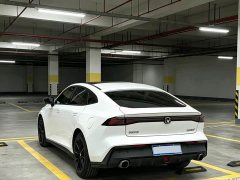 Changan UNI-V 1.5T premium - фото 5