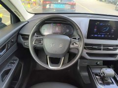 Hongqi E-QM5 2023 facelift basic travel version - фото 11