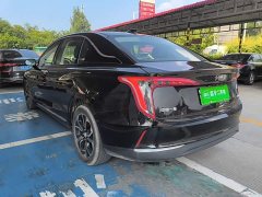 Hongqi E-QM5 2023 facelift basic travel version - фото 5