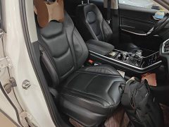 Hongqi E-HS3 2019 Zhilian Qiyue 2WD version - фото 20