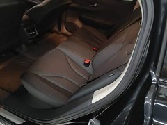 Hongqi E-QM5 2023 facelift basic travel version - фото 17