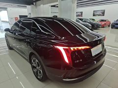 Hongqi E-QM5 2023 facelift basic travel version - фото 5