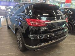 Hongqi HS5 facelift 2.0T Zhilian Qixiang four-wheel drive version - фото 5