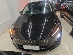 Hongqi E-QM5 2023 facelift basic travel version - фото 3