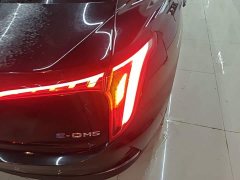 Hongqi E-QM5 2023 facelift basic travel version - фото 8