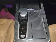 Hongqi HS5 2.0T four-wheel drive flag collar Pro version - фото 14