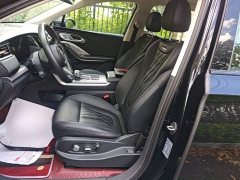Hongqi HS7 PHEV 2.0T PHEV four-wheel drive Qichang version 6 seats - фото 15