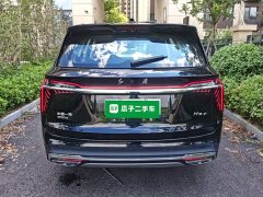 Hongqi HS7 PHEV 2.0T PHEV four-wheel drive Qichang version 6 seats - фото 6