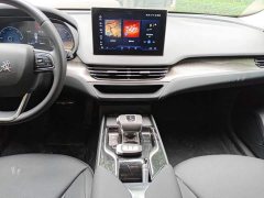 Hongqi E-QM5 2023 facelift basic travel version - фото 13