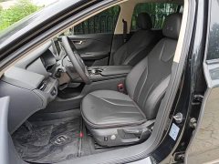 Hongqi E-QM5 2023 facelift basic travel version - фото 15