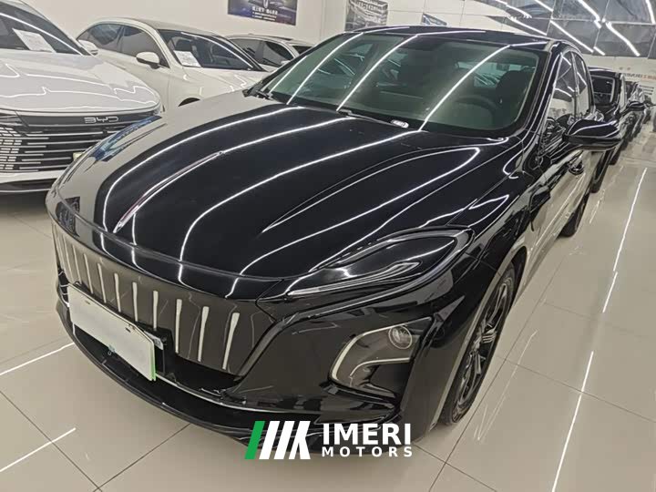 Hongqi E-QM5 2023 facelift basic travel version - автомобиль из Китая
