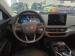 Hongqi E-QM5 2023 facelift basic travel version - фото 11