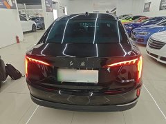 Hongqi E-QM5 2023 facelift basic travel version - фото 6