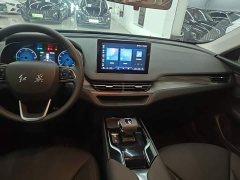Hongqi E-QM5 2023 facelift basic travel version - фото 13