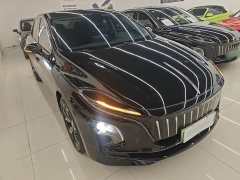 Hongqi E-QM5 2023 facelift basic travel version - фото 4