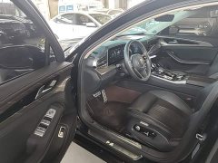 Hongqi H9 2020 2.0T Zhilian Flagship Edition - фото 16