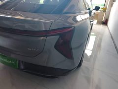 Hongqi EH7 640 four-wheel drive smart version - фото 8