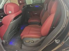Hongqi E-HS9 690km flagship version six seats - фото 17