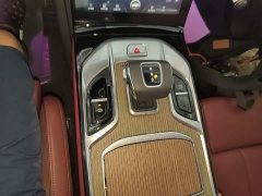 Hongqi E-HS9 690km flagship version six seats - фото 14