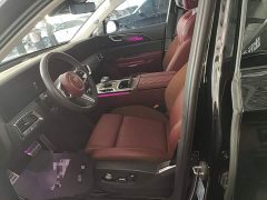 Hongqi E-HS9 690km flagship version six seats - фото 15