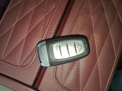 Hongqi E-HS9 690km flagship version six seats - фото 9