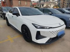Changan UNI-V 1.5T Prestige Edition - фото 4