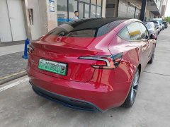 Tesla Model 3 2023 rear-wheel drive version - фото 6