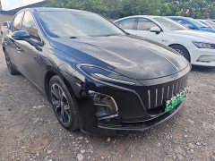Hongqi E-QM5 Charging Qixiang Edition - фото 2