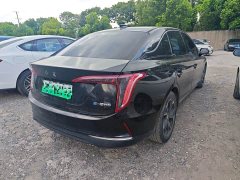 Hongqi E-QM5 Charging Qixiang Edition - фото 4