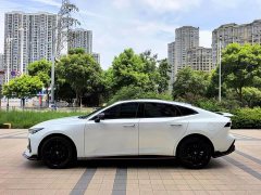 Changan UNI-V 1.5T Sport Edition - фото 3