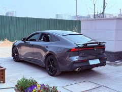 Changan UNI-V 1.5T premium - фото 12